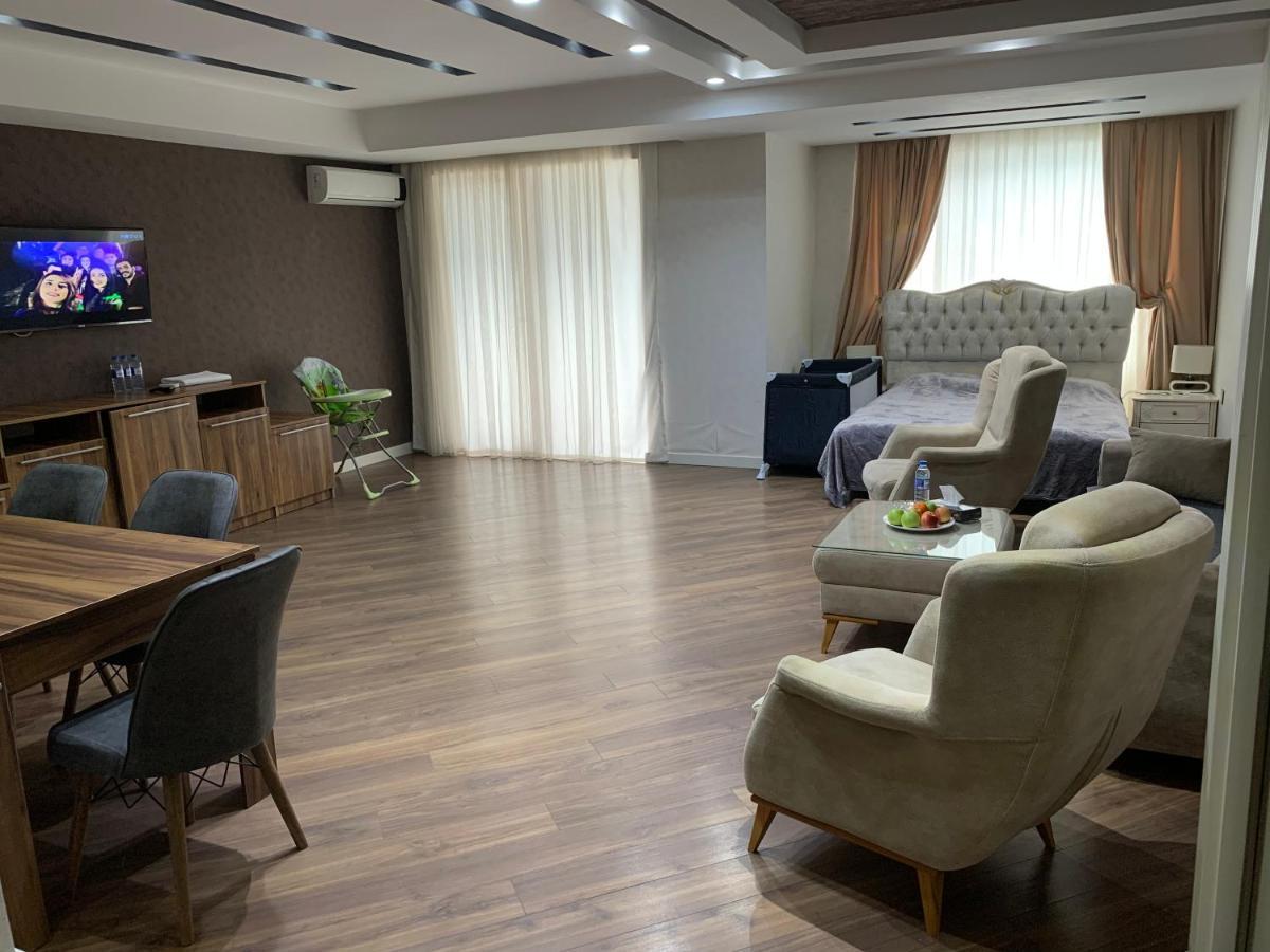 Park Azure Apartment Deluxe 2 Bedroom Baku Exterior foto
