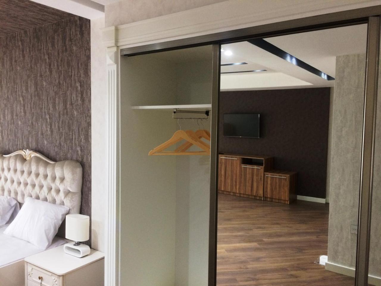 Park Azure Apartment Deluxe 2 Bedroom Baku Exterior foto